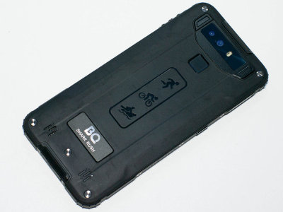 BQ 5541L Shark Rush: акулам визы не нужны