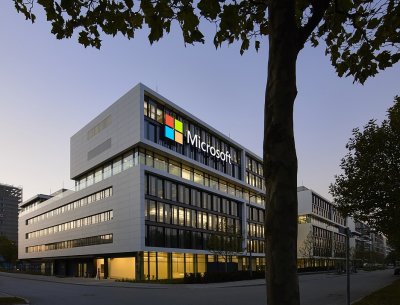 Microsoft: новые ноутбуки Sufrace Book 3 ожидаются в мае