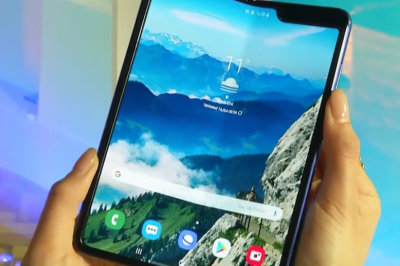 Samsung загорелась складными смартфонами