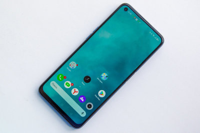 realme 6: квадрокамерный бюджетник
